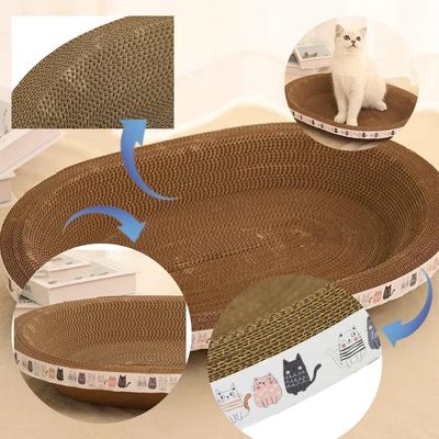 Griffoir pour chat structuré ScratchNap avec vues détaillées du carton, des motifs, et un chat debout en médaillon.