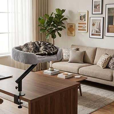 Panier chat suspendu avec chat endormi dans un coussin doux et confortable HAUTNID